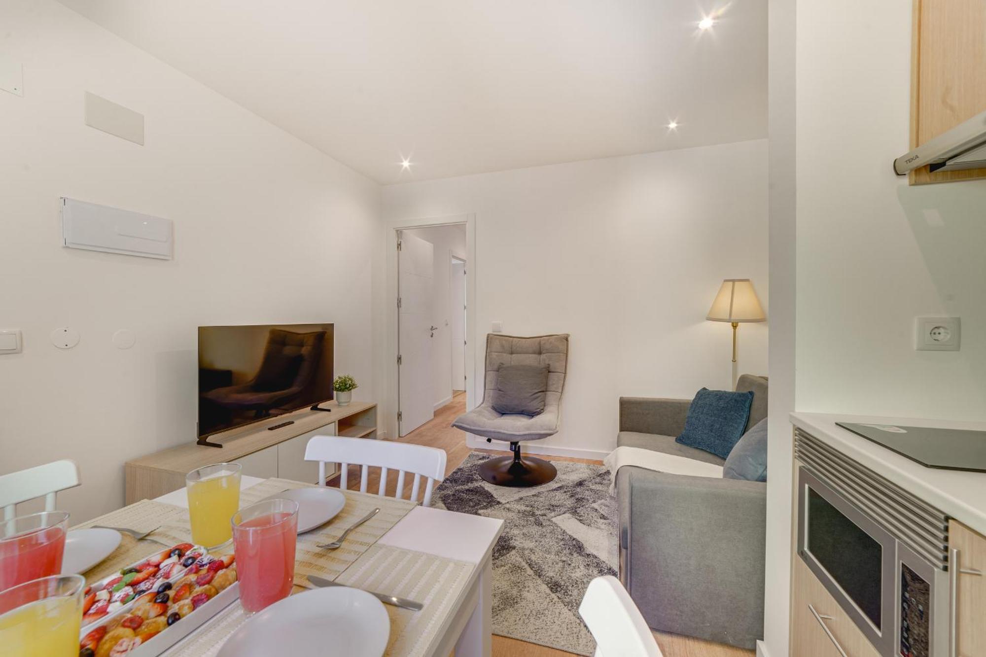 Apartment Yellow Charm - Campolide