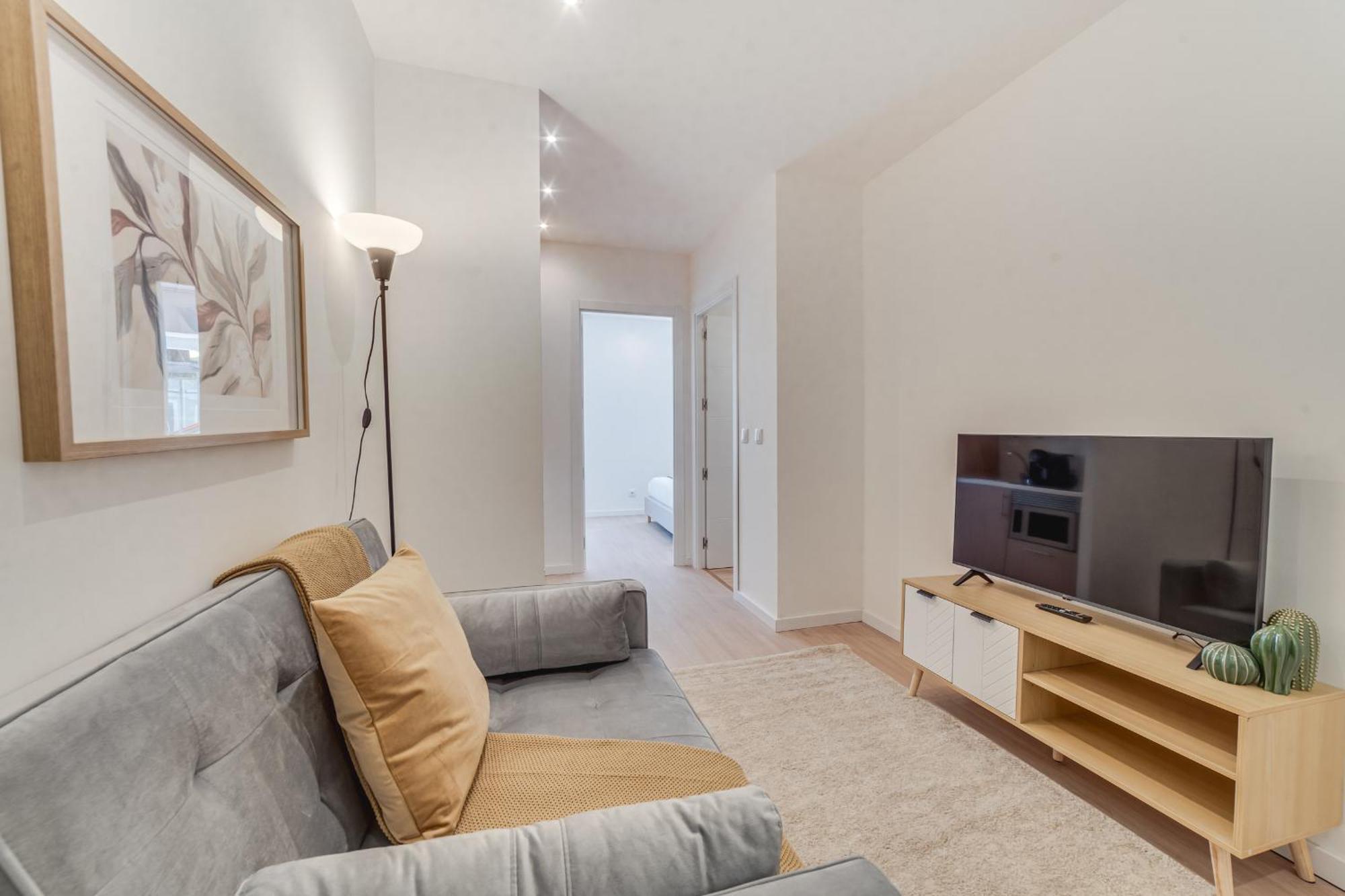 Apartment Yellow Charm - Campolide *